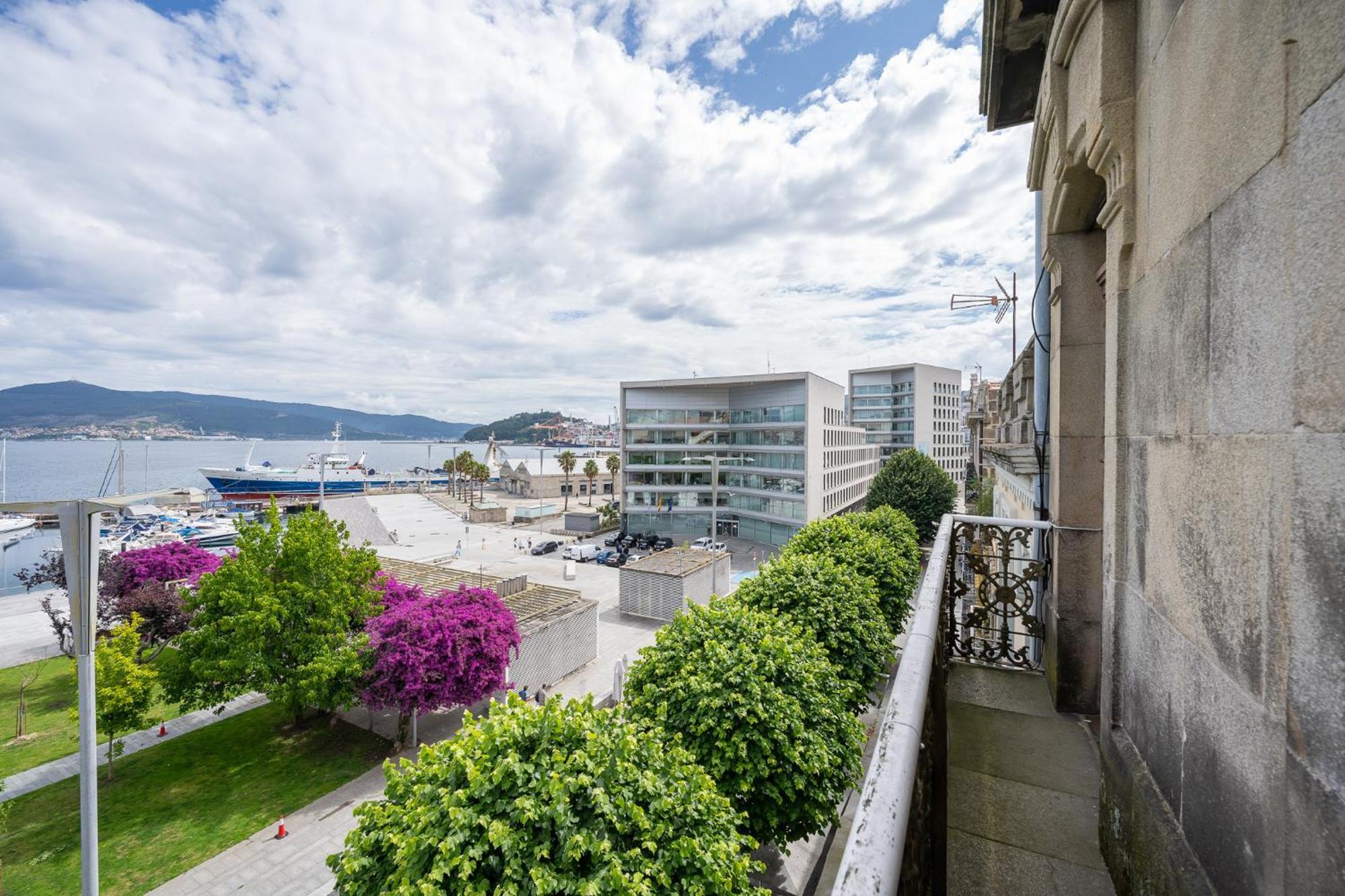 Vistas Al Nautico Y Paseo Maritimo De Vigo Apartman Kültér fotó